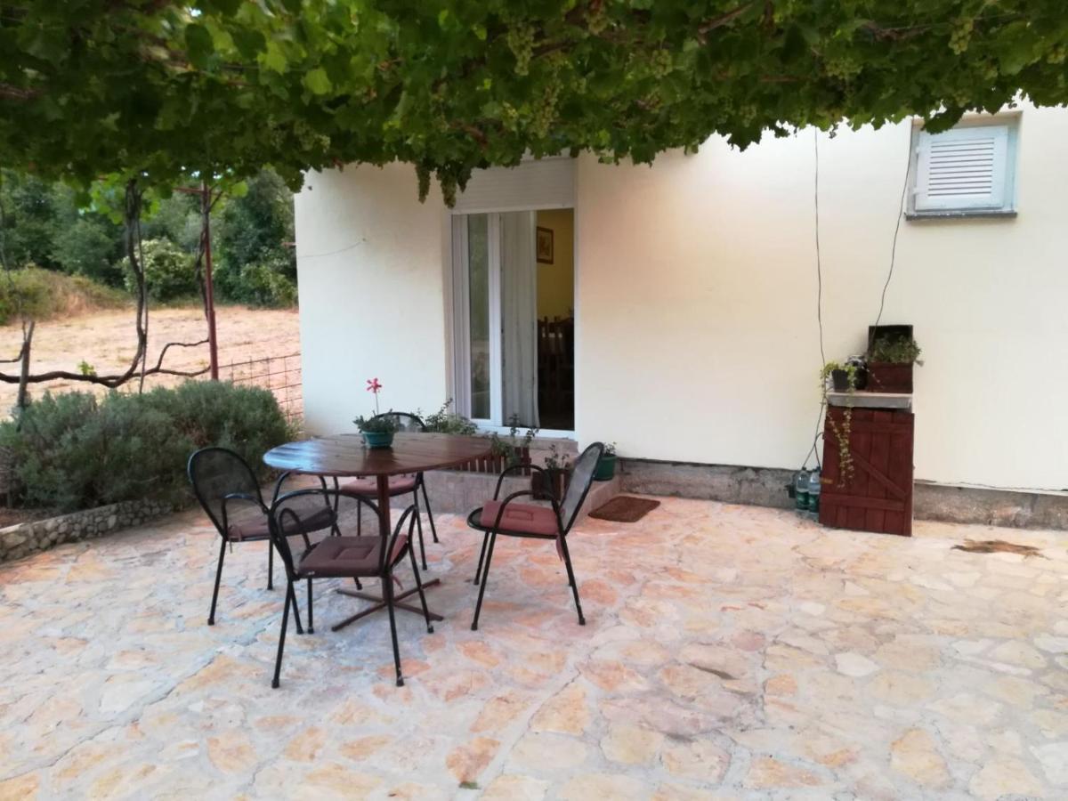 Appartement Apartman Rosa à Skradin Extérieur photo