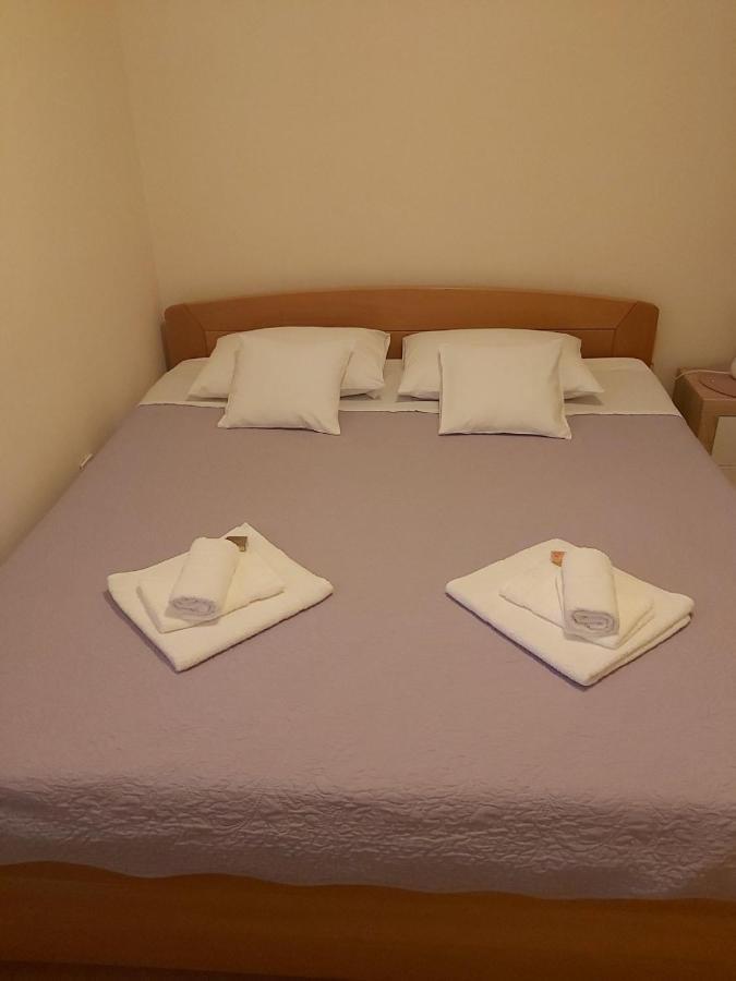 Appartement Apartman Rosa à Skradin Extérieur photo